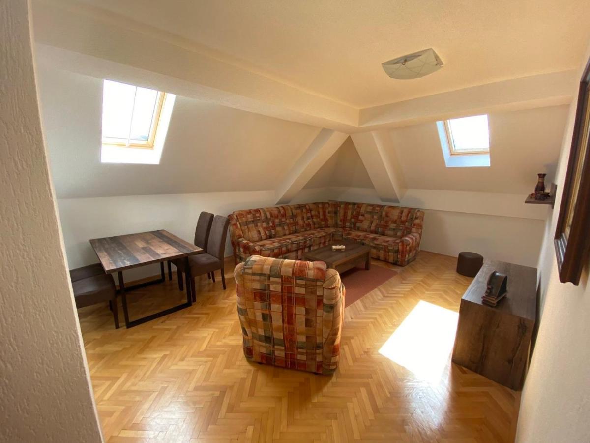 מויקובאץ Family Apartment Tara מראה חיצוני תמונה
